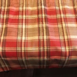 Valance (70” wide x 18” high) with pole pocket